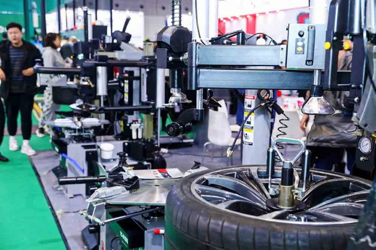 How To Properly Maintain Your Tire Changing Machine For Optimal